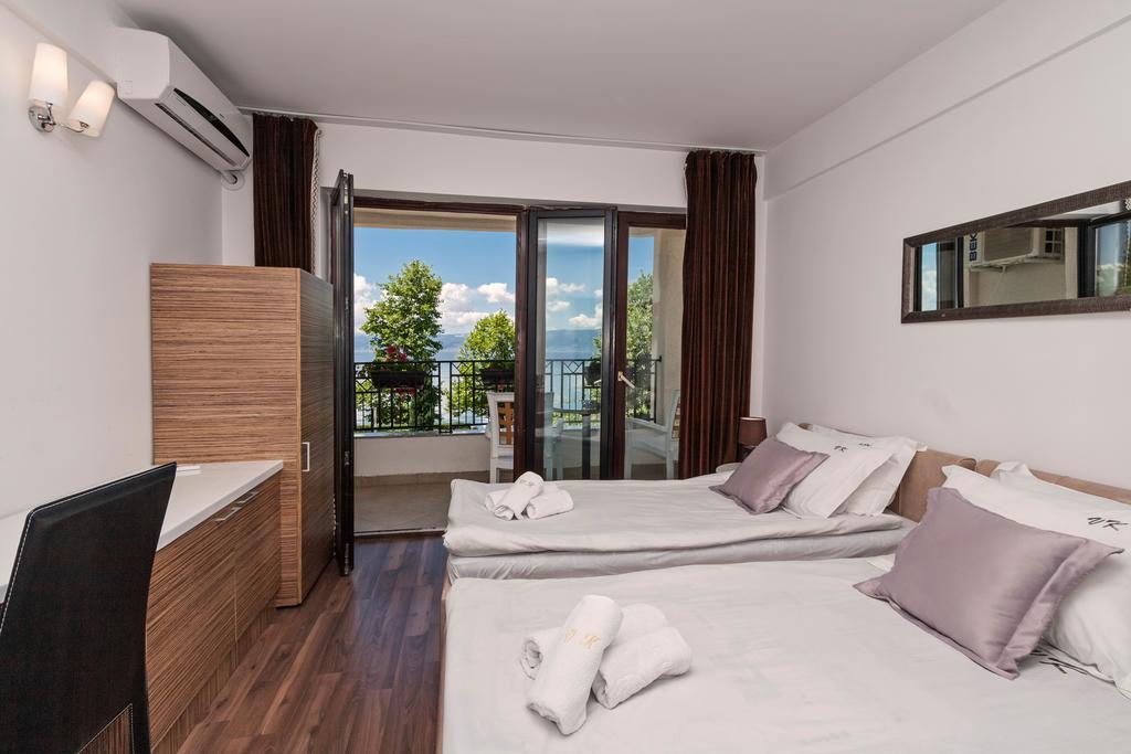Villa Klia Lagadin Rum bild
