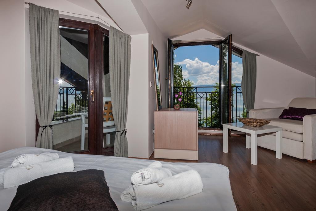 Villa Klia Lagadin Rum bild