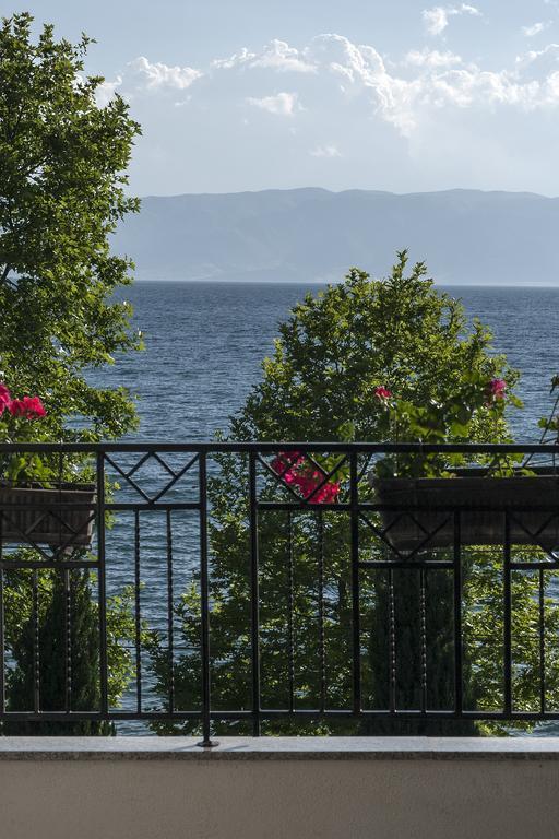 Villa Klia Lagadin Exteriör bild